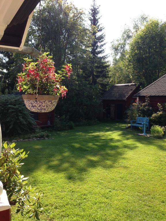 Olsbacka Cottage Falun Buitenkant foto